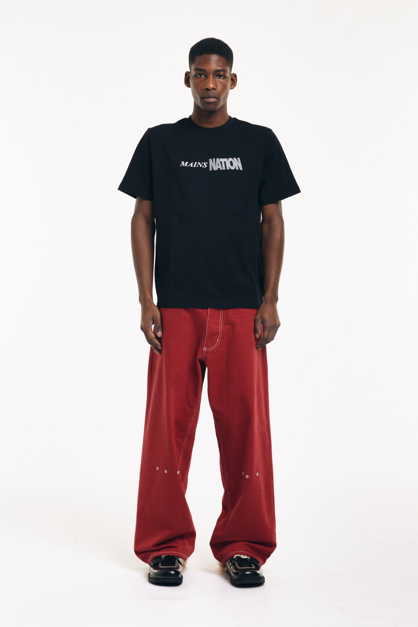 MAINS NATION Black T-shirt